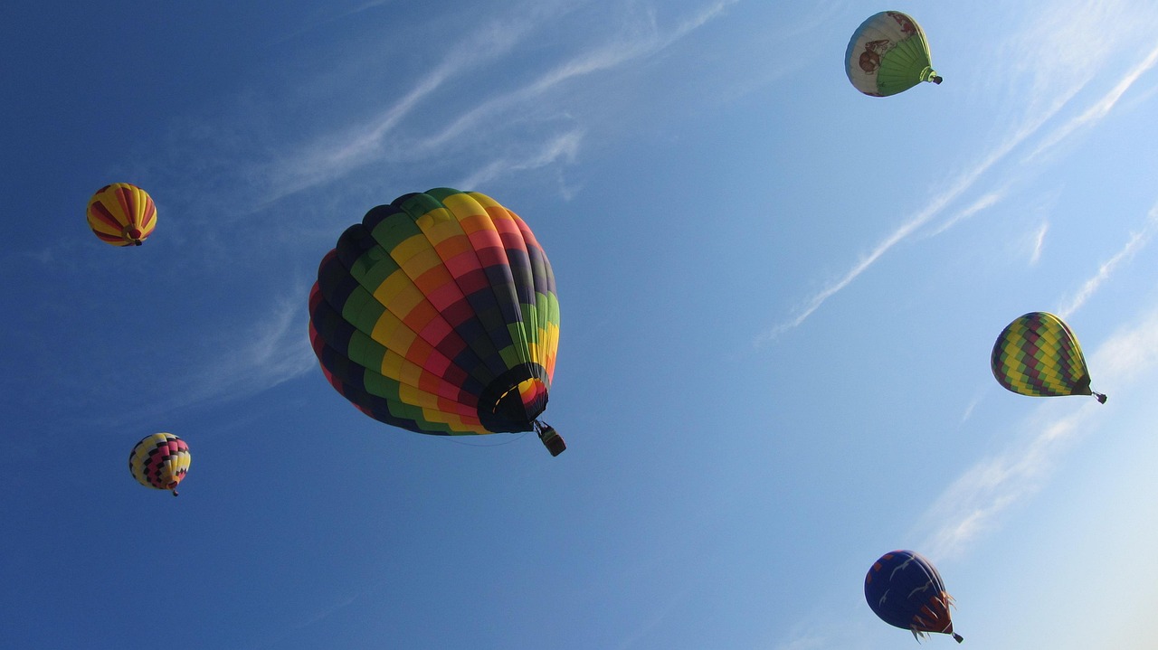 hot air balloons, aviation, balloon ride-1236209.jpg